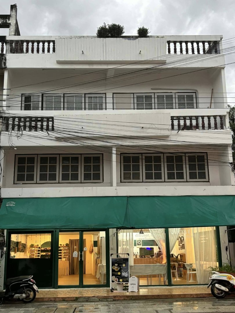 เซ้งกิจการด่วน ปัจจุบันเป็นเวิร์คช็อป อาคารพาณิชย์ 2 คูหา 3 ชั้น