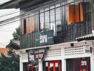 เซ้งร้านค้า หน้ากว้าง 8 เมตร ติดถนนใหญ่ ชั้น 2 พื้นที่ 100 ตร.ม.