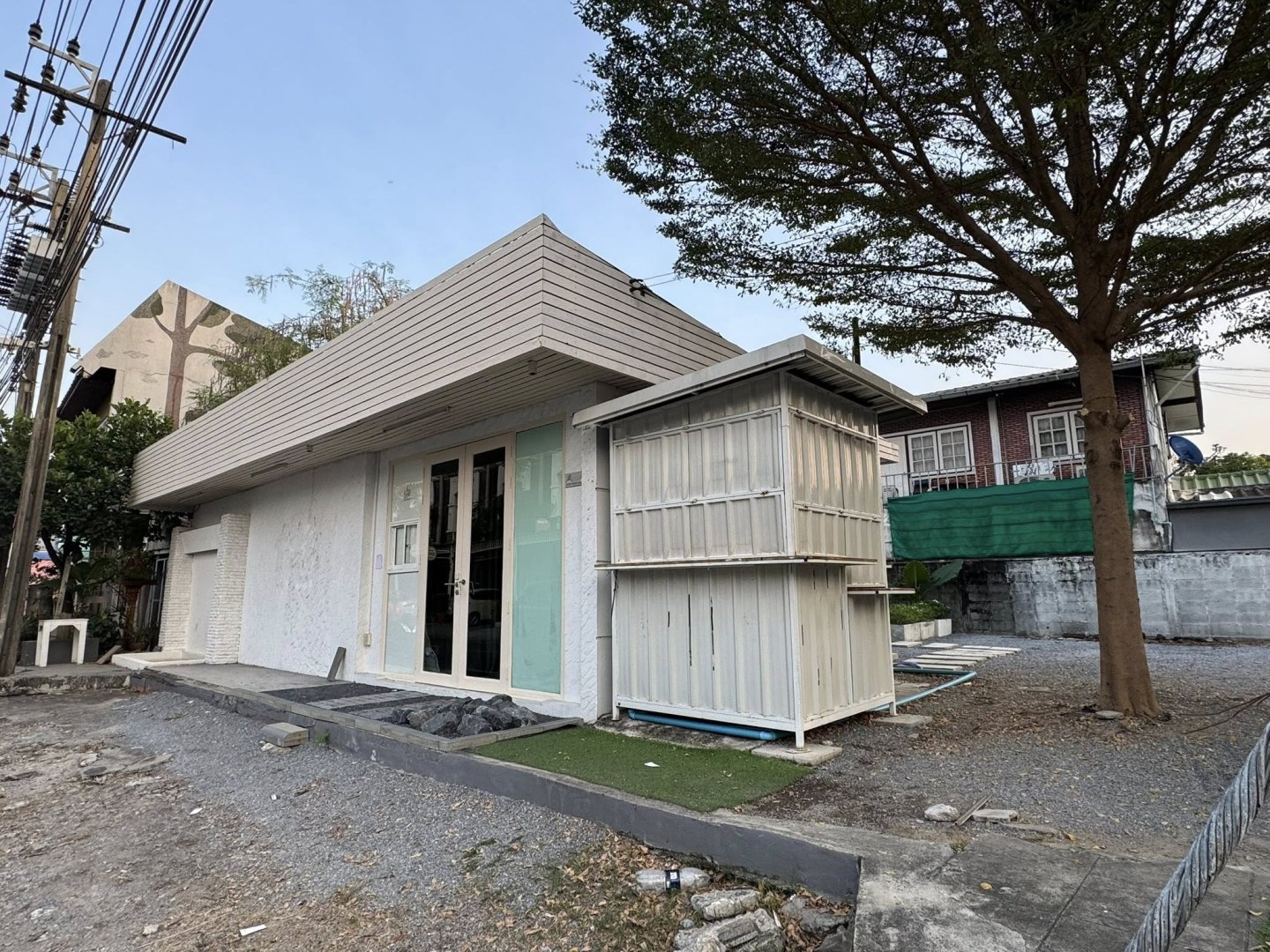 ให้เช่าพื้นที่ 90 ตรว. ติดถนนสตรีวิทยา2 ซอย 5