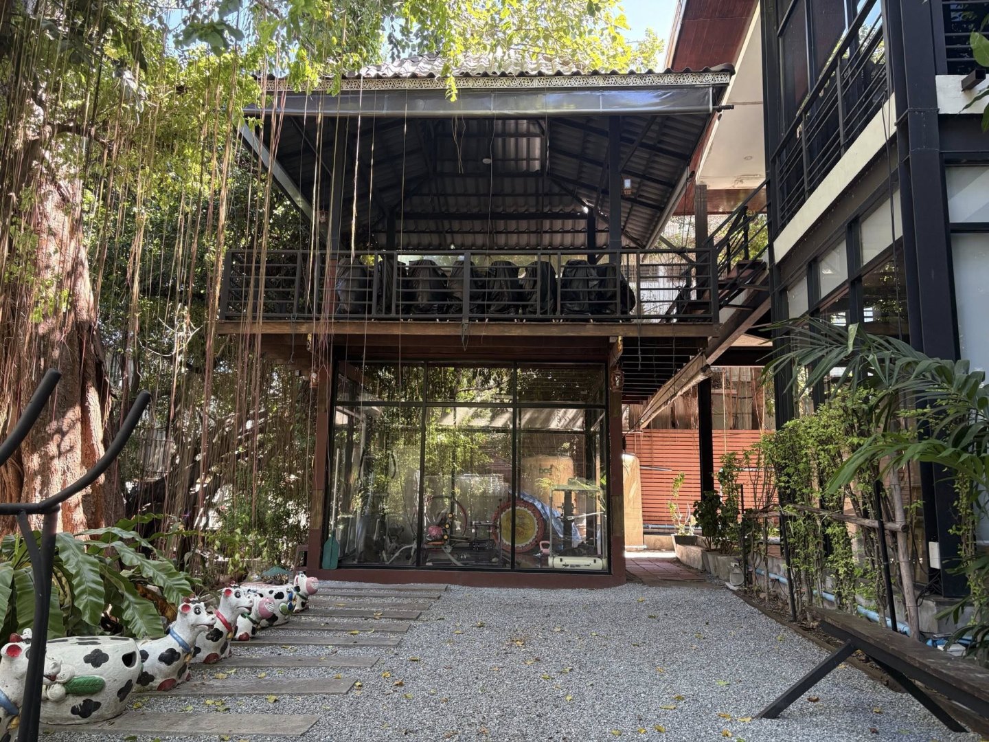 ให้เช่าร้านกาแฟลับ ริมคลองบางนา บรรยากาศสวนป่า