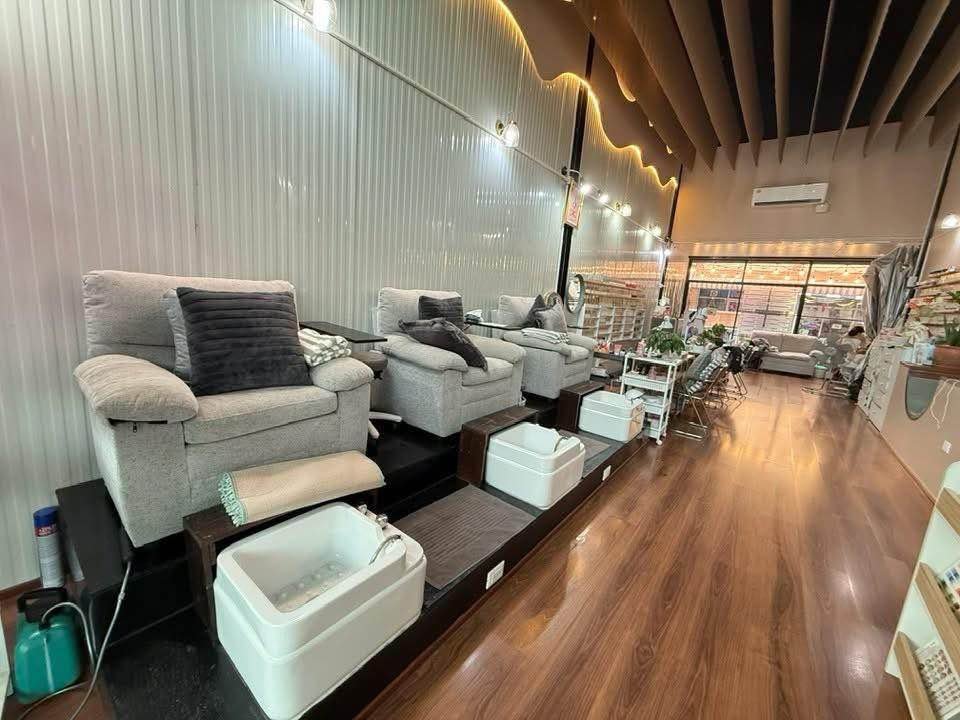 เซ้งร้านทำเล็บ ด่วน ‼️ พิกัด เอ็กไซส์ ซอยบัวขาว