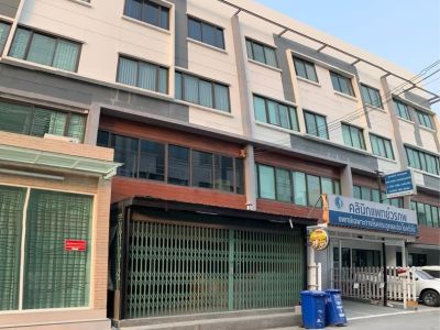ให้เช่า/ขาย ทาวน์โฮม 4ชั้น BUSINESS TOWN ถนนเทพารักษ์ ใกล้นิคมอุตสหกรรมบางพลี