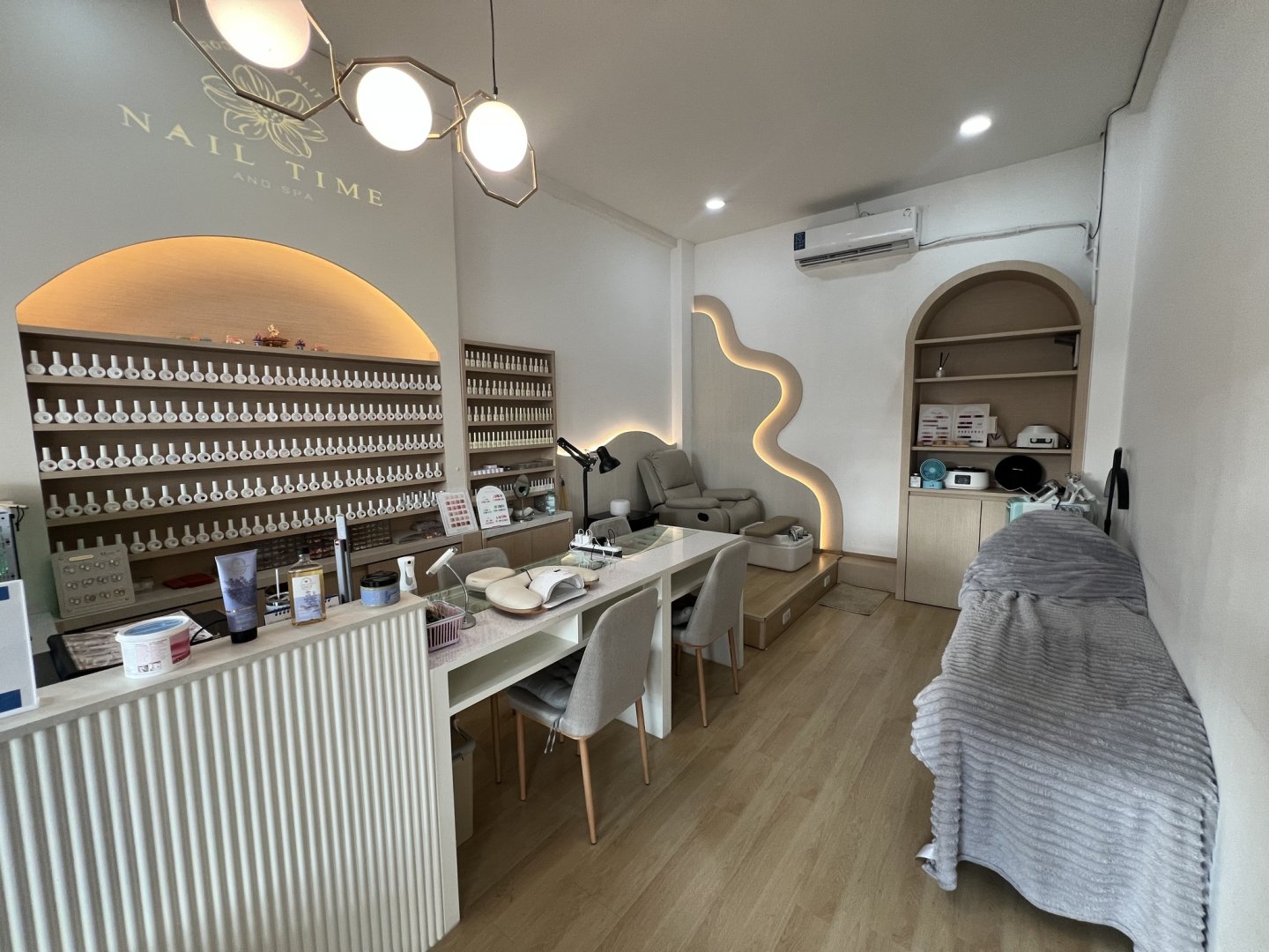 เช้งร้านทำเล็บ พิกัด รามคำแหง 164 ( The Ram Hotel )