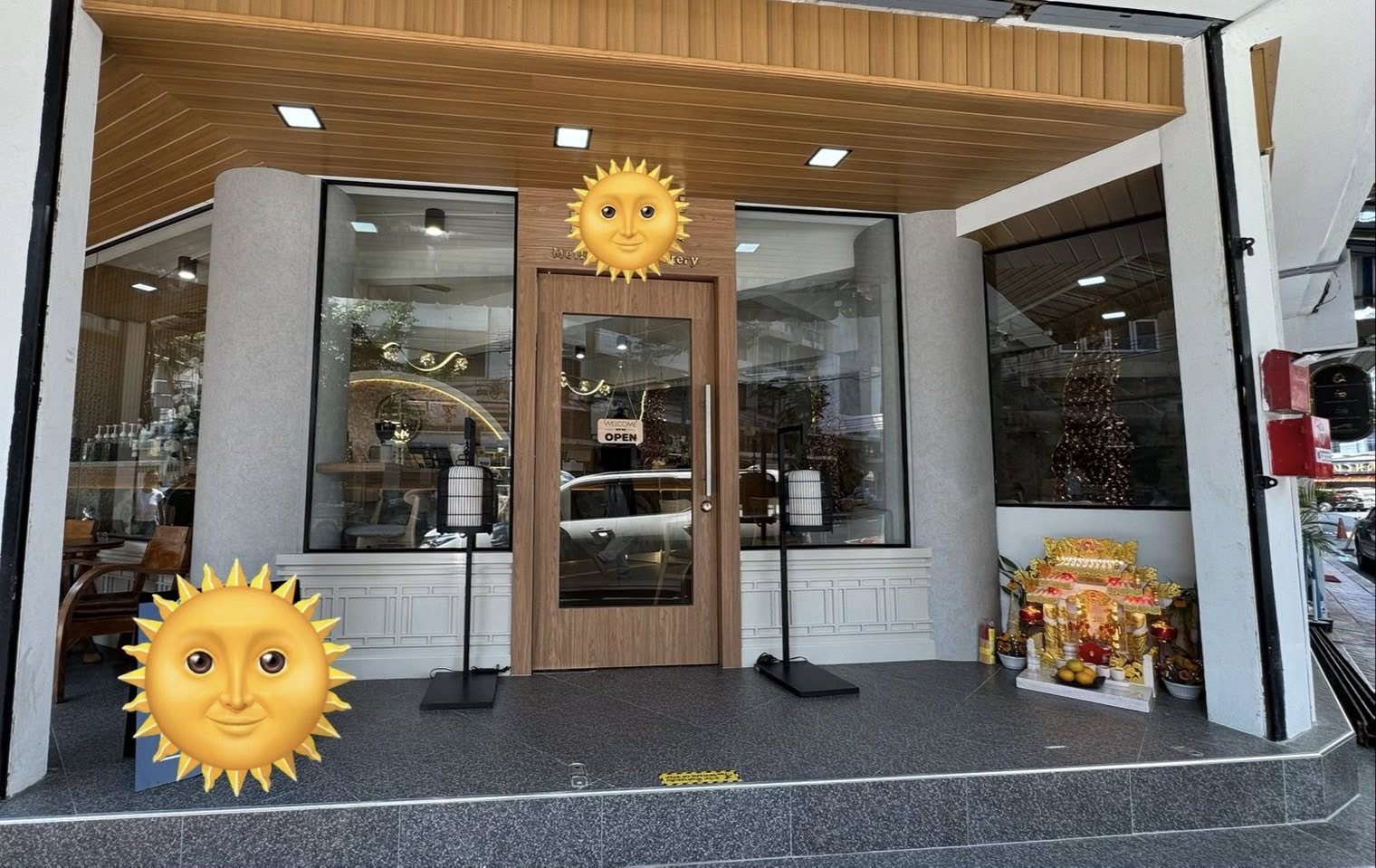 เซ้งร้าน พื้นที่ 50ตรม. พิกัด หัวมุม สี่แยกสุกร