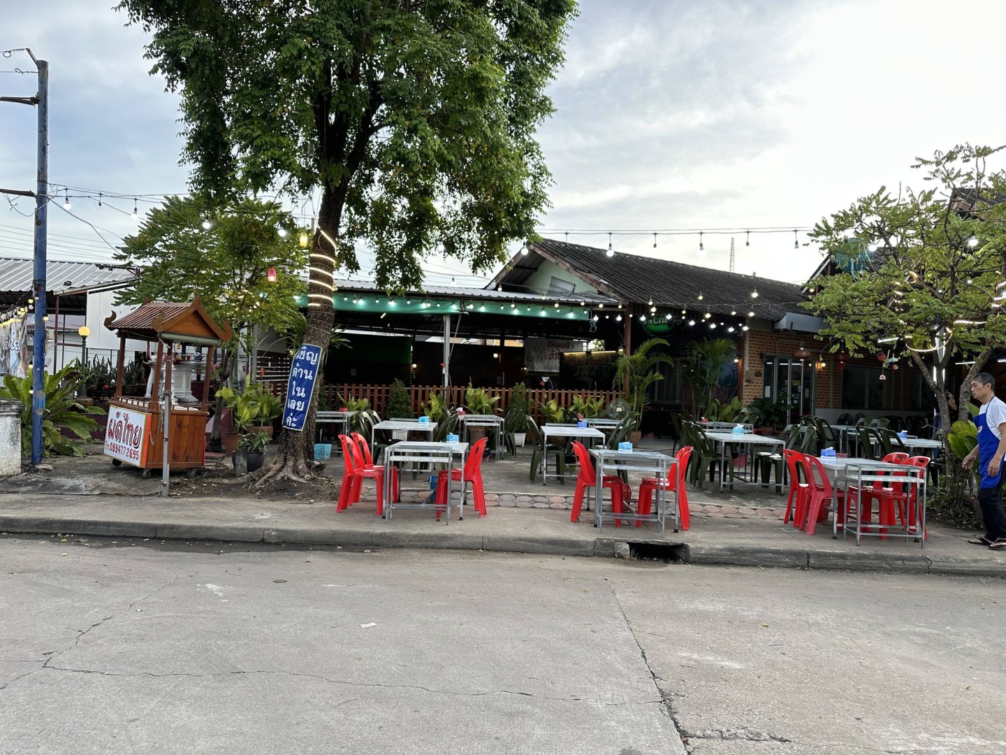 เซ้งร้านอาหาร ประชาอุทิศ 84/3 ทุ่งครุ