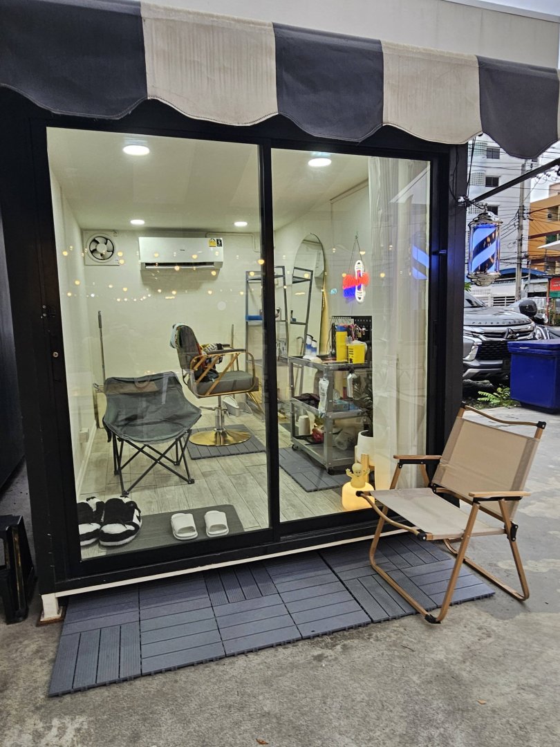 เซ้งร้านตัดผมชาย ตลาดแจ่มจันทร์ ใต้ BTS เทพารักษ์เลย