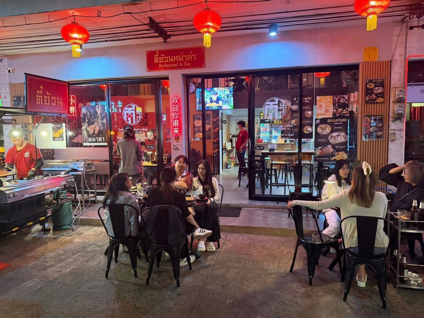 เซ้งร้านอาหาร พร้อมอุปกรณ์ทั้งหมด เปิดต่อได้เลย