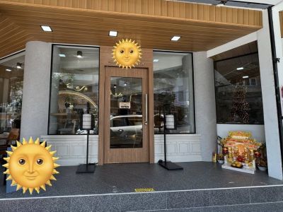 เซ้งร้าน พื้นที่ 50ตรม. พิกัด หัวมุม สี่แยกสุกร