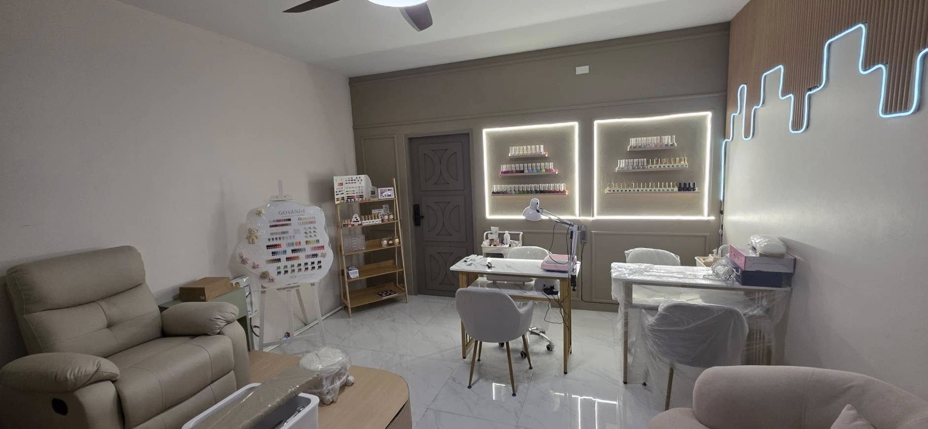 เซ้งร้านทำเล็บ พิกัดเจ็ดยอด ซอย LCC