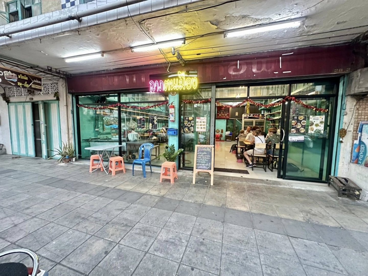 ประกาศเซ้งร้านอาหารลาภฅนเมือง พร้อมดำเนินกิจการต่อได้ทันที