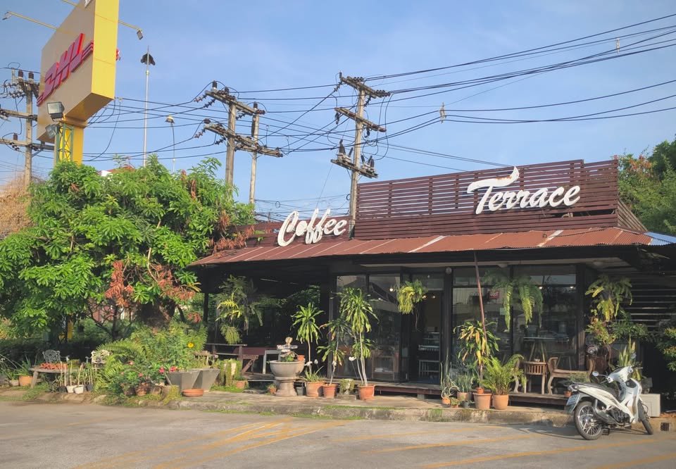 เซ้งกิจการร้านกาแฟ คาเฟ่ พิกัด ตั้งอยู่เวิ้ง DHL ตรงข้าม Central Airport ใกล้สนามบิน