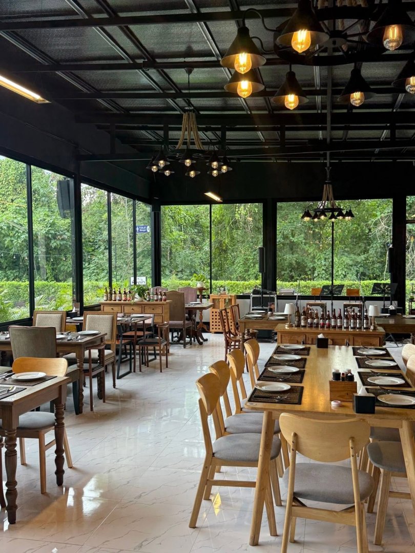 ปล่อยเซ้งร้านในปากช่อง พร้อมโครงสร้างร้านทั้งหมด พิกัด 12 Monkeys steak house ปากช่อง