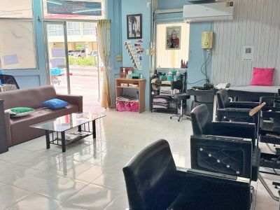 เซ้งร้านเสริมสวย พร้อมเปิดร้านต่อได้ทันที พิกัด รามคำแหง 40