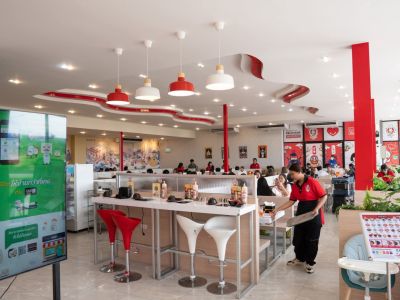 เซ้งร้านสุกี้ชื่อดังใจกลางนิคมบ่อวิน ลูกค้าประจำแน่น สัญญาเช่ามั่นคง