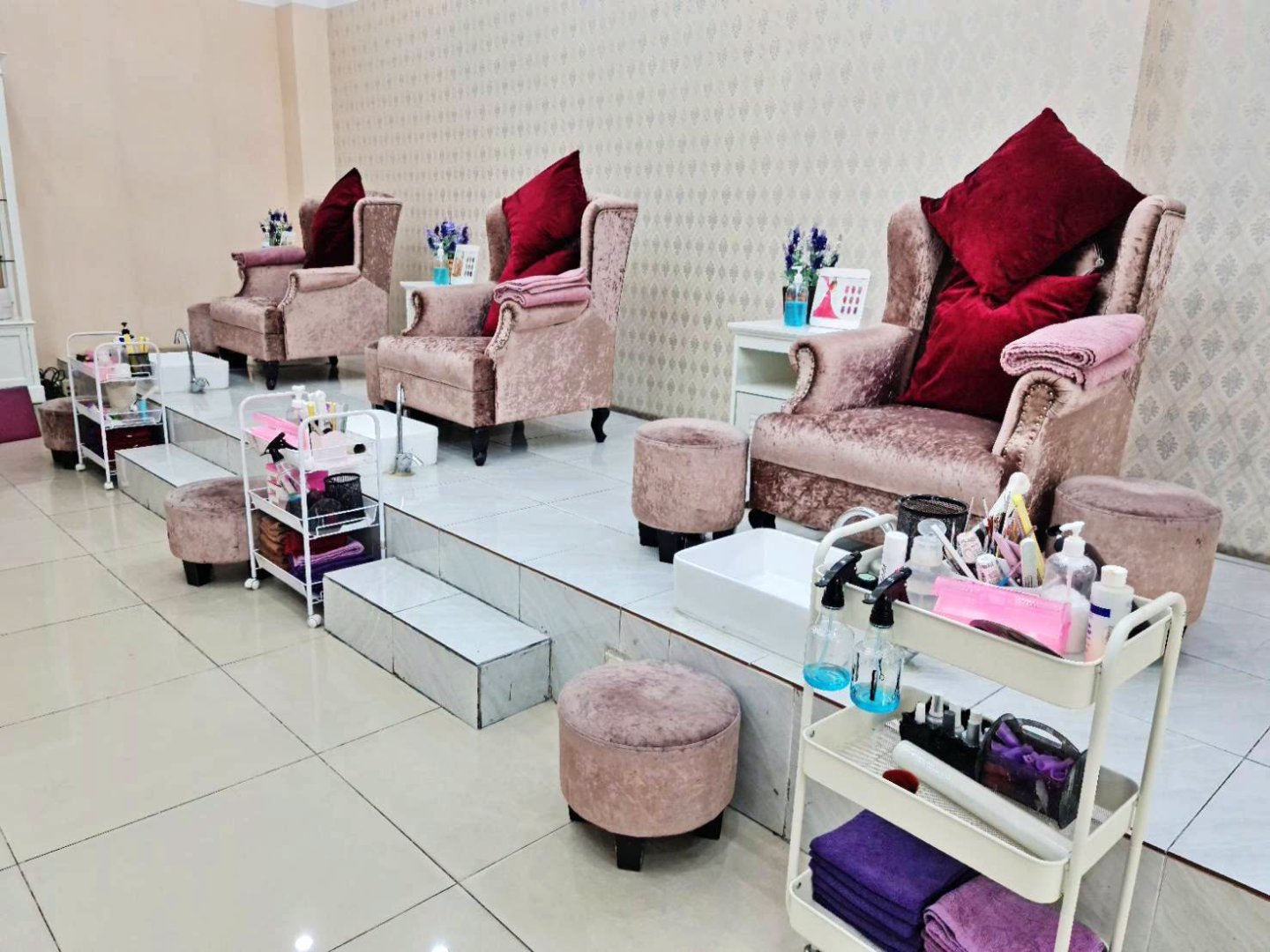 เซ้งร้านทำเล็บ ในศูนย์การค้า The Paseo Park