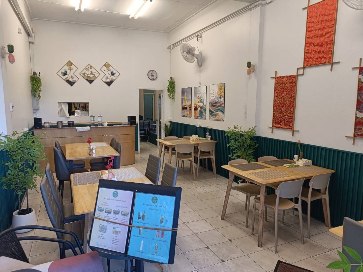 ประกาศเซ้งร้านด่วนราคาคุ้มค่า (ร้านAn Banh Mi) หน้ารร.มงฟอร์ตประถม