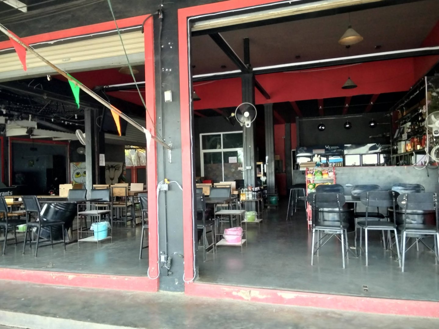 เซ้งร้านไปต่อแม่ขะจานร้านอาหารกึ่งร้านเหล้า